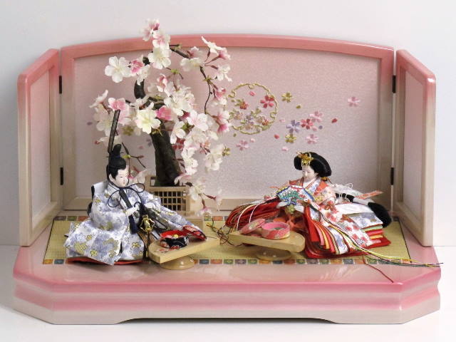 明るい白地桜柄雛人形ぼかしピンクコンパクト桜重箱飾り