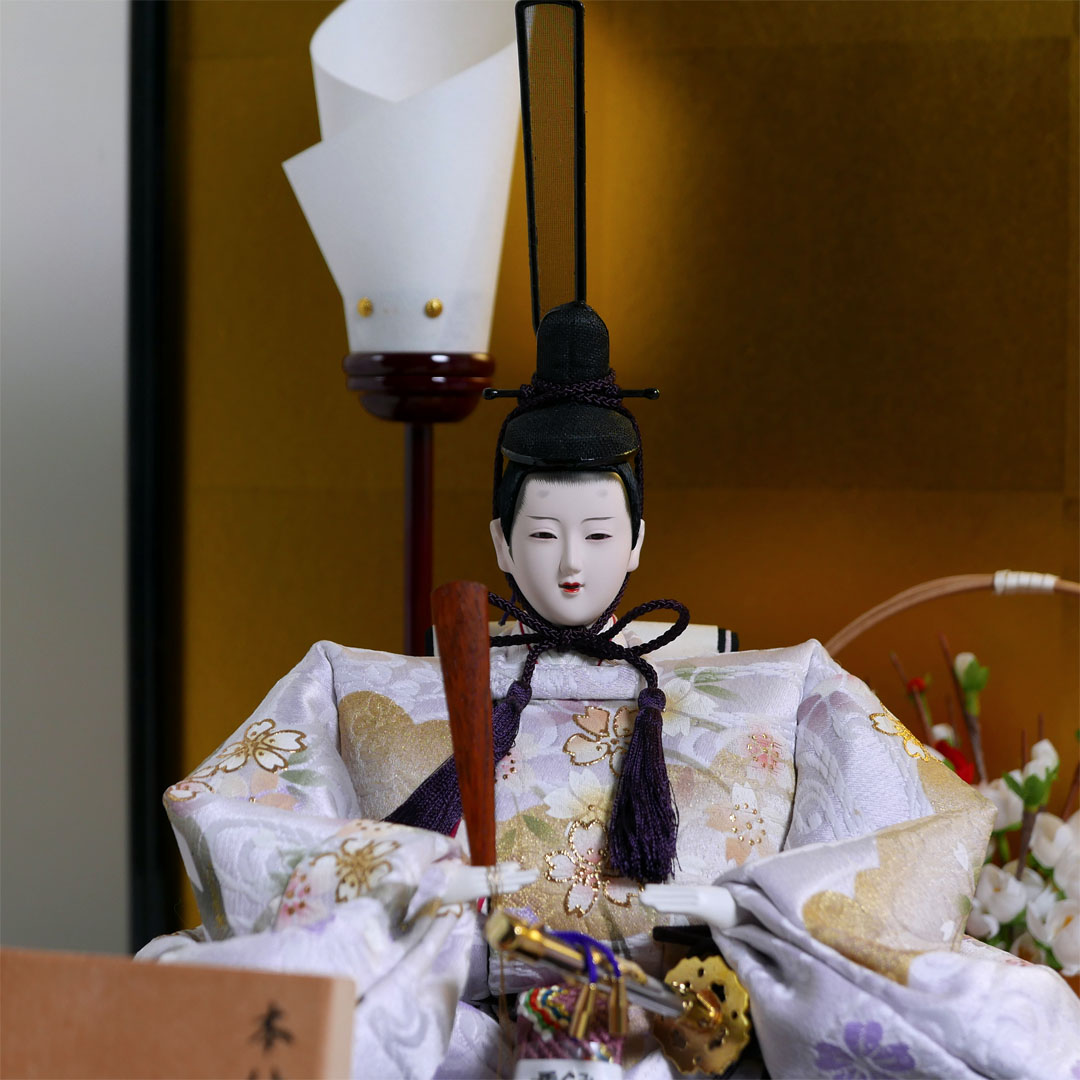 【激安特価在庫処分】淡く清楚な色あいの衣装の雛人形黒枠面取ケース飾り