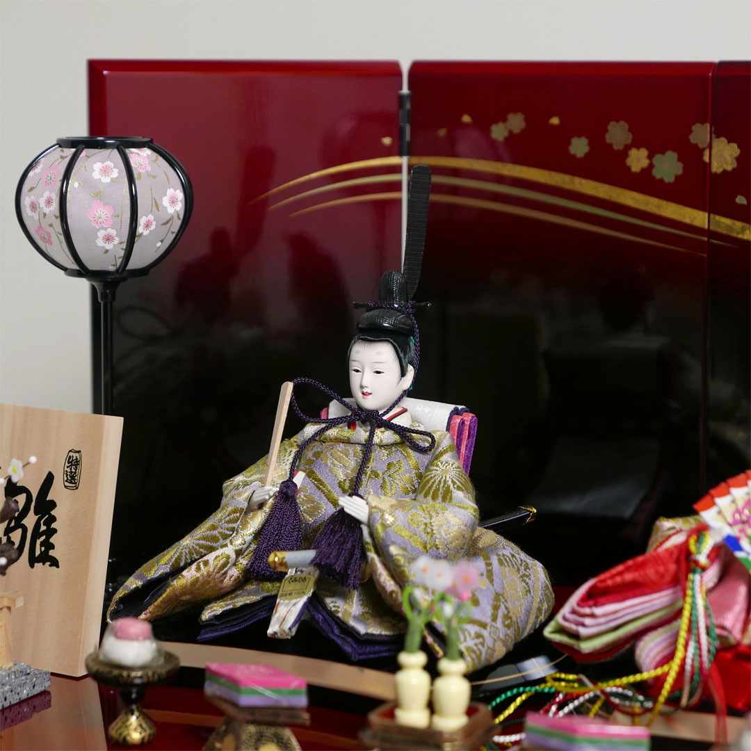 花菱紋様衣装雛人形月桜ぼかし塗収納飾り