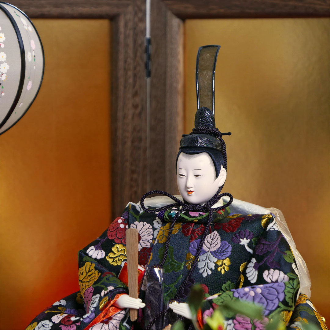 小西清甫作 吉祥紋様衣装雛人形焼桐枠金屏風親王飾り