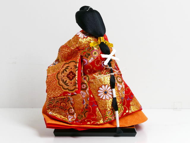 【激安特価在庫処分】オレンジ亀甲松吉祥文様金襴衣装の三五三人官女