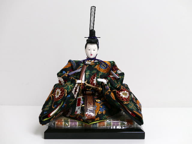 【激安特価在庫処分】古典花柄模様金襴衣装の三五親王飾りの男雛