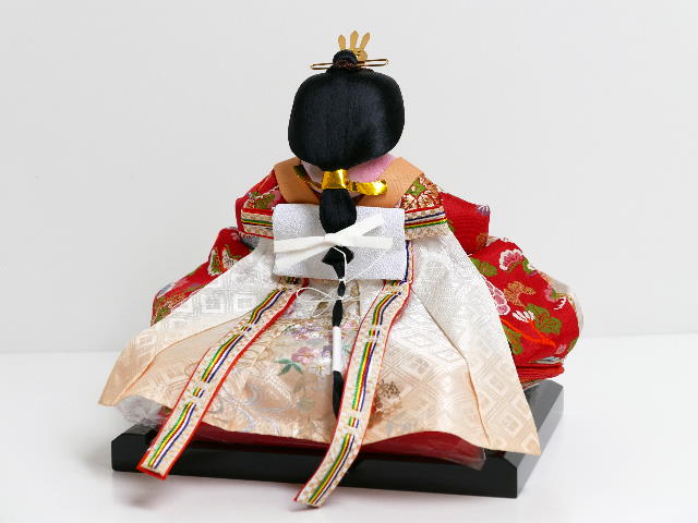【激安特価在庫処分】古典花柄模様金襴衣装の三五親王飾りの女雛