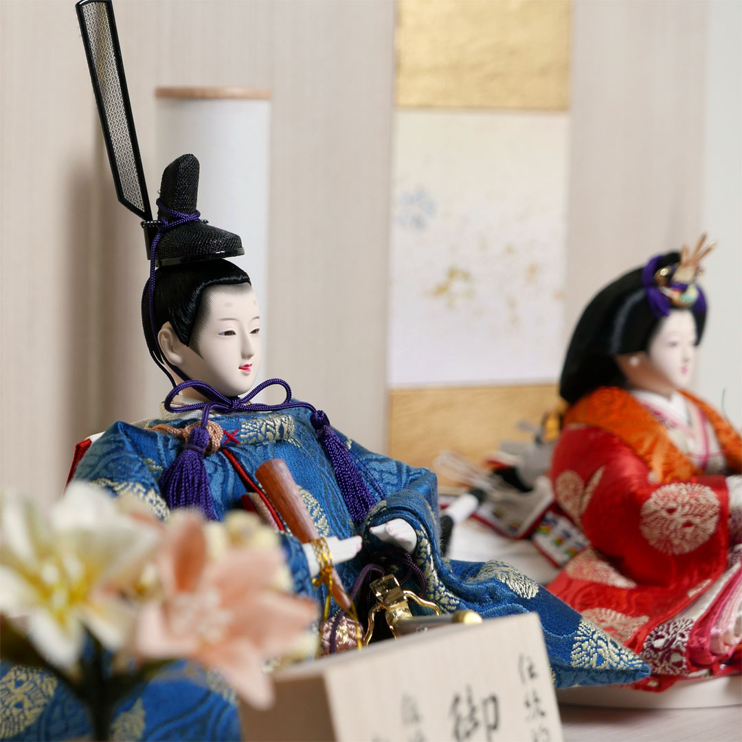 望月龍翠作 オレンジ青雲立涌鶴紋正絹衣装雛人形白木目屏風収納飾り