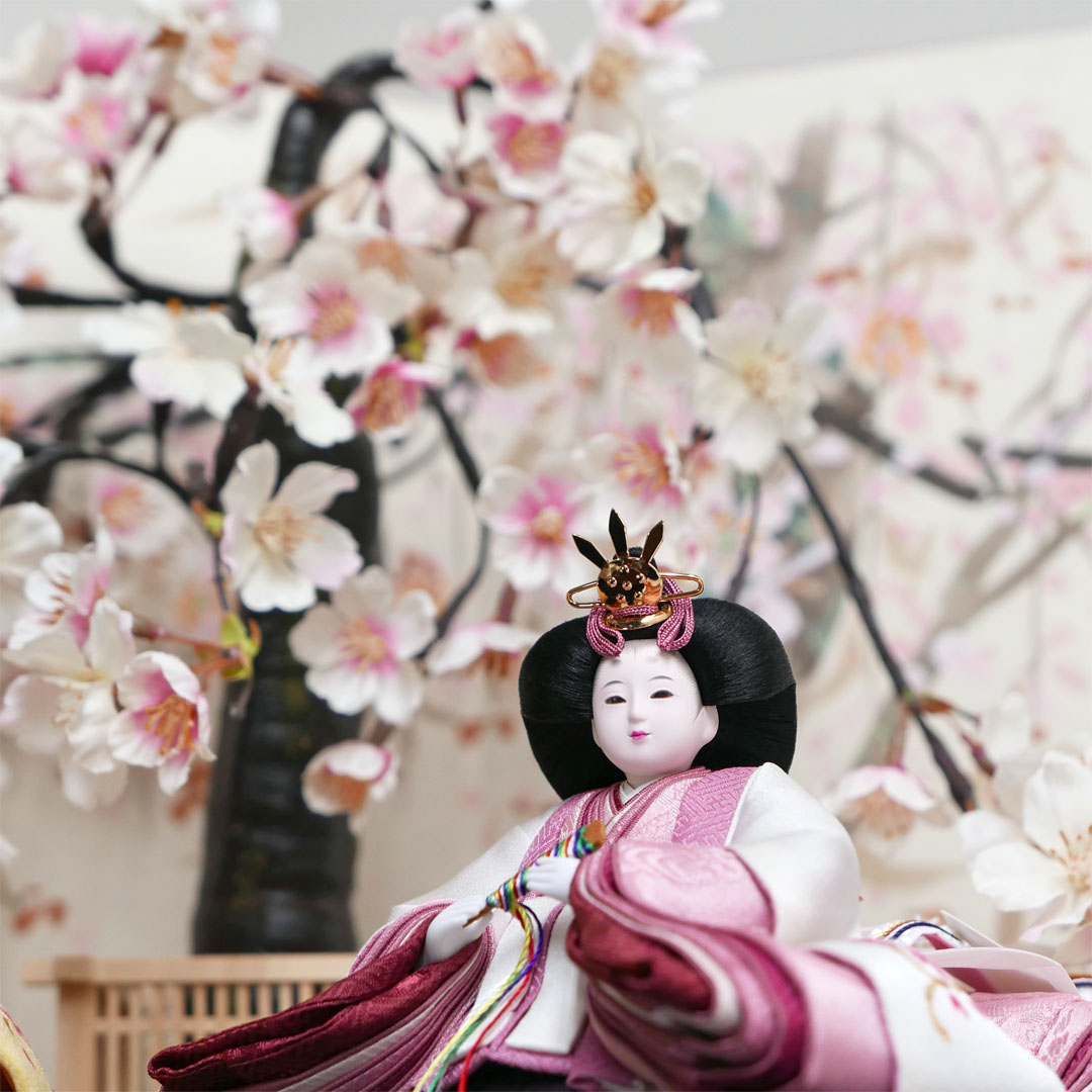 柴田家千代作 手描き桜白衣装雛人形創作親王手描き桜収納飾り
