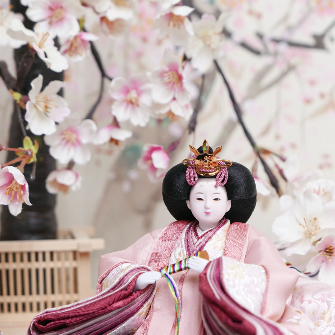 柴田家千代作 手描き桜ピンク衣装雛人形創作親王手描き桜収納飾り