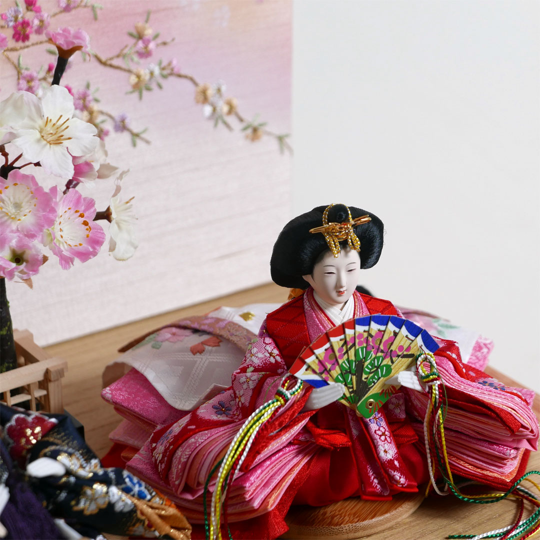 オレンジ桜花柄衣装の雛人形引出収納飾り