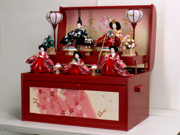かわいい桜の宝箱に入ったひな人形収納飾りが安い 雛人形収納飾り 広島市の人形問屋十二段屋
