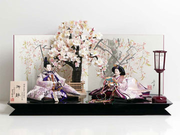 落ち着いた淡い紫桜衣装の雛人形手描き桜屏風大桜親王飾り