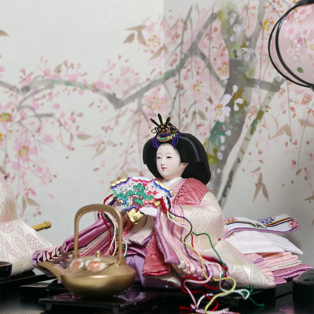 望月龍翠作 白雲立涌鶴紋正絹衣装雛人形手描き桜屏風親王飾り