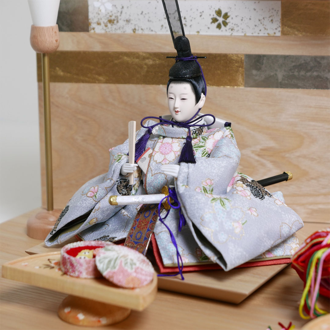 桜柄友禅衣装雛人形木目屏風雲桜寿司餅親王飾り