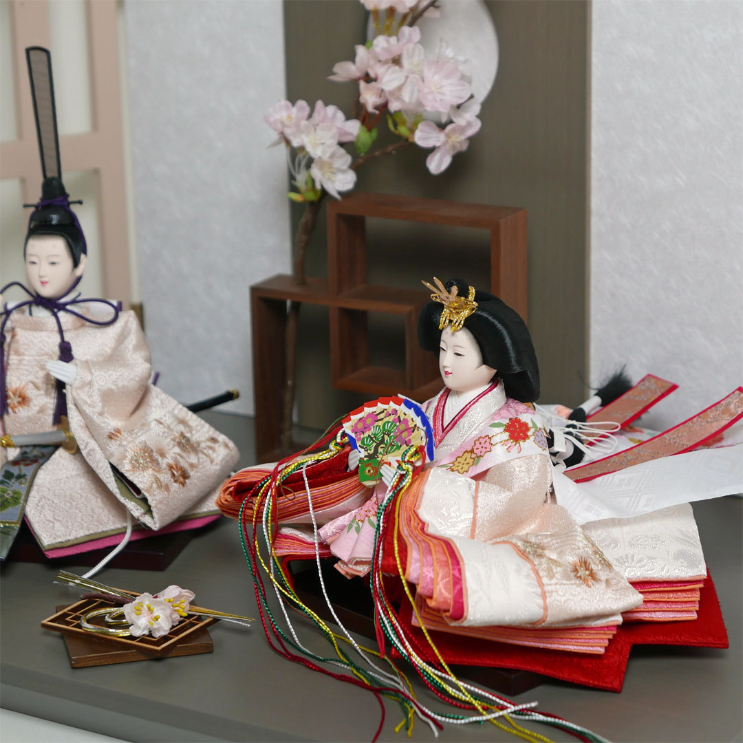 モカ色の桜刺繍衣装雛人形フレーム桜グレー親王飾り
