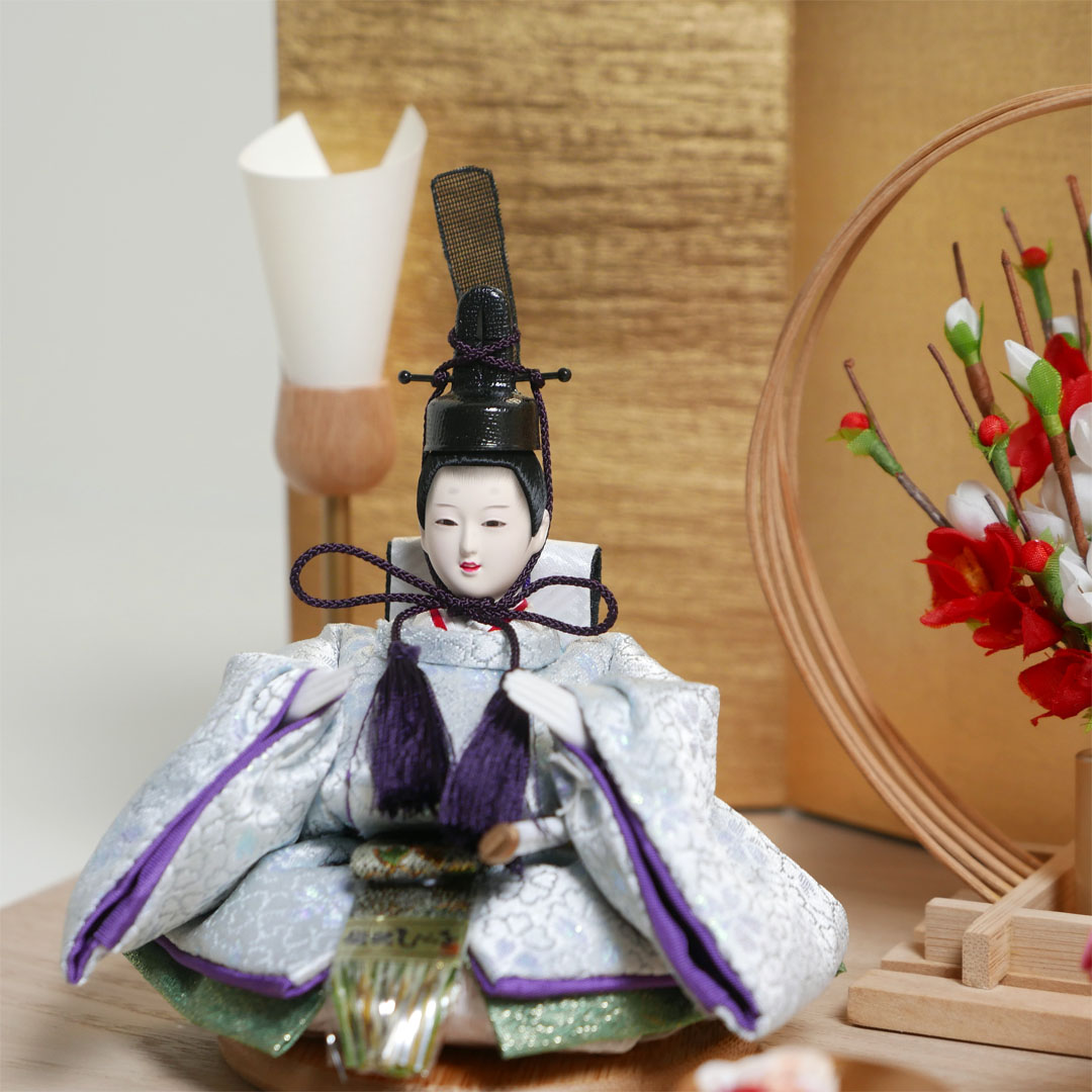 ピンクと水色衣装の極小雛人形金桜衝立桜親王飾り