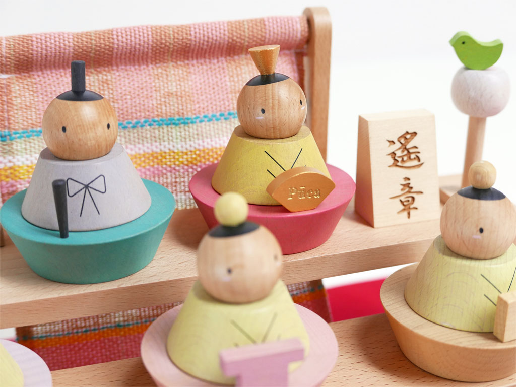 積み木のひな人形 プーカのひなにんぎょうbasic が安い 広島市の人形問屋十二段屋