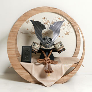 雄山作 天賦之大和7号桜刺繍月型飾り