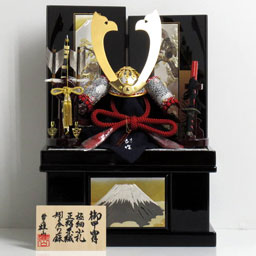長鍬形黒小札赤糸威し矧ぎ合わせ鉢8号兜彫金富士松鷹花梨塗収納飾りの五月人形