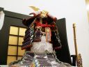 加藤鞆美和紙小札源義経胴丸鎧1/4サイズ黒金格子の五月人形