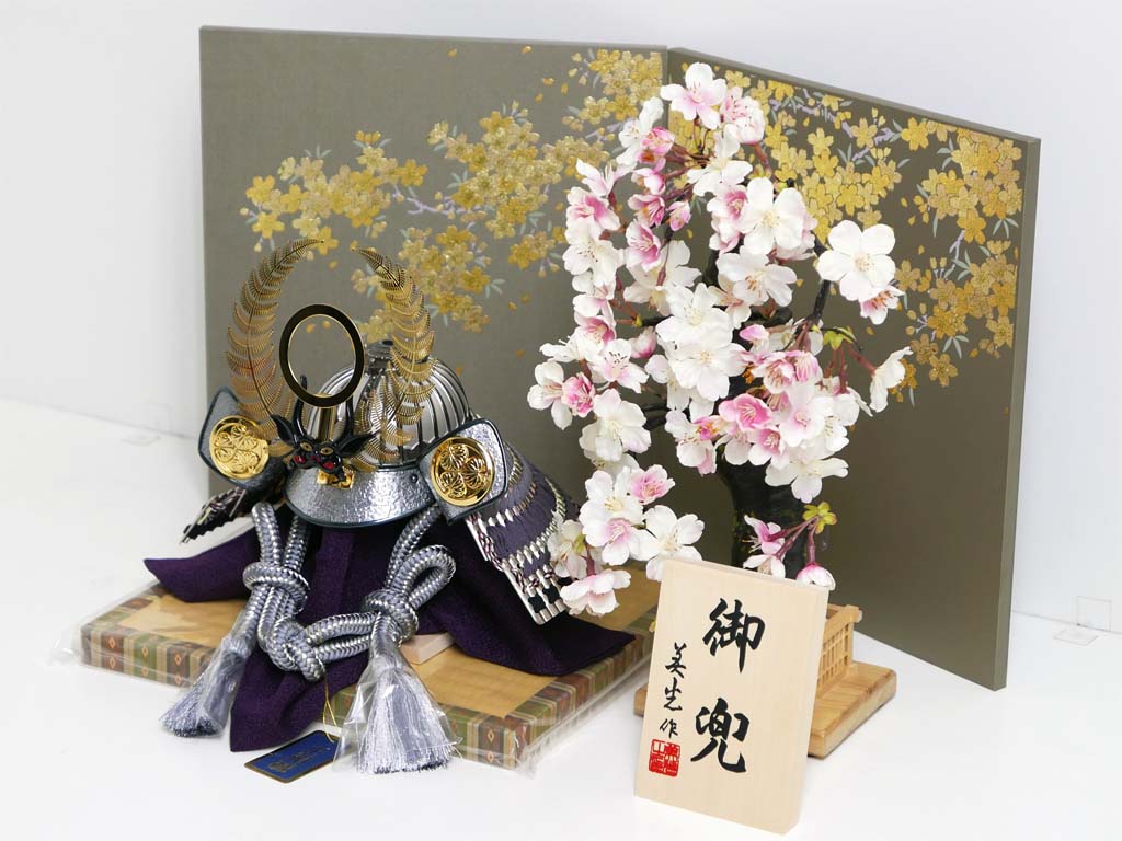 徳川家康公青銀筋鉢兜12号山鳩色地に金桜屏風兜飾り 五月人形