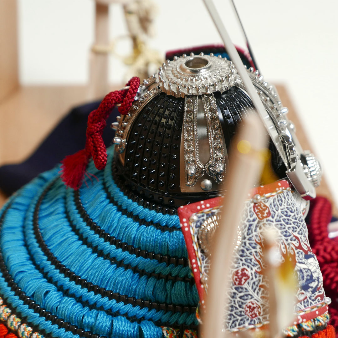 雄山作 浅葱威之兜12号タモ麻の葉模様飾り 国宝模写