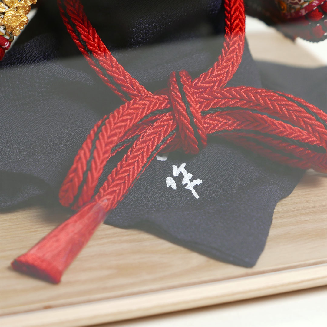 雄山作 12号菊一文字之兜 アクリル5面ケース飾り 国宝模写