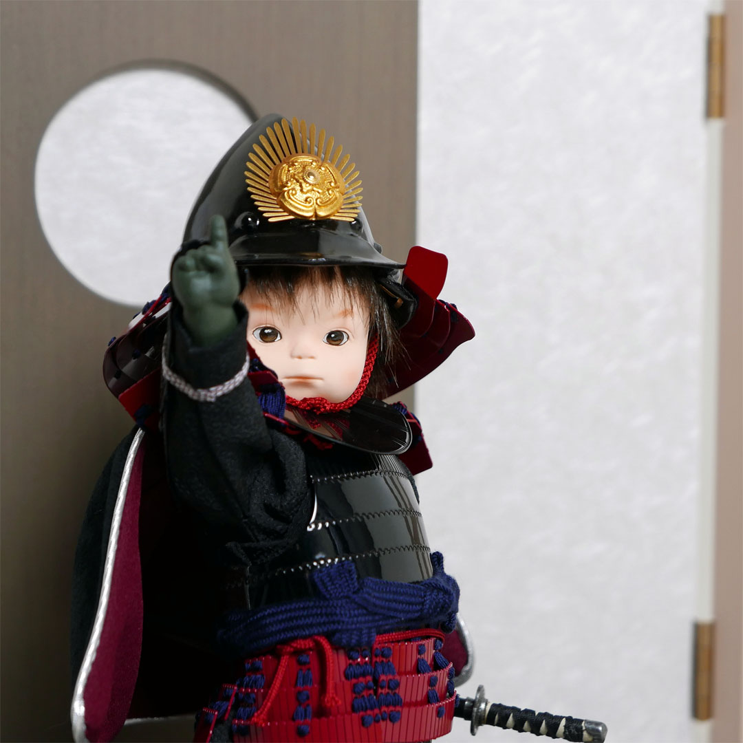人形工房壹三作 一番星織田信長 子供大将白月グレー飾り もののふ童 武者人形