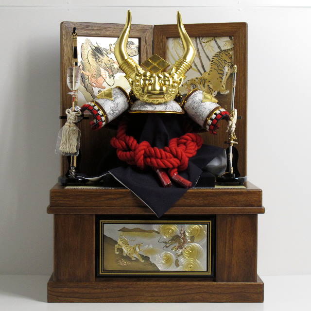 武田信玄諏訪法性兜竜虎柄収納飾り(着用可)