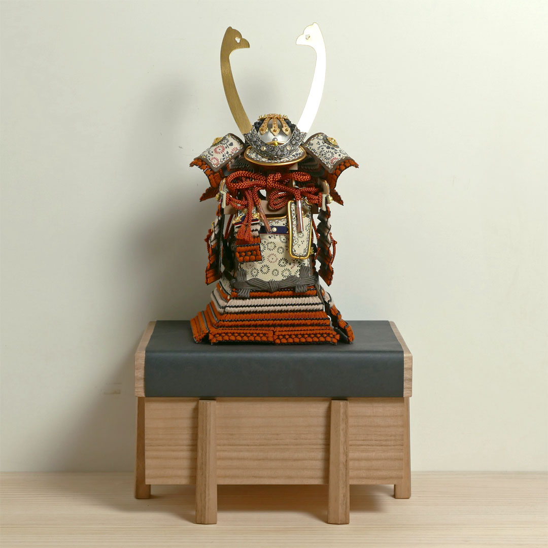 雄山作 奉納鎧 1/5 飛鳥 黒小札真朱糸威