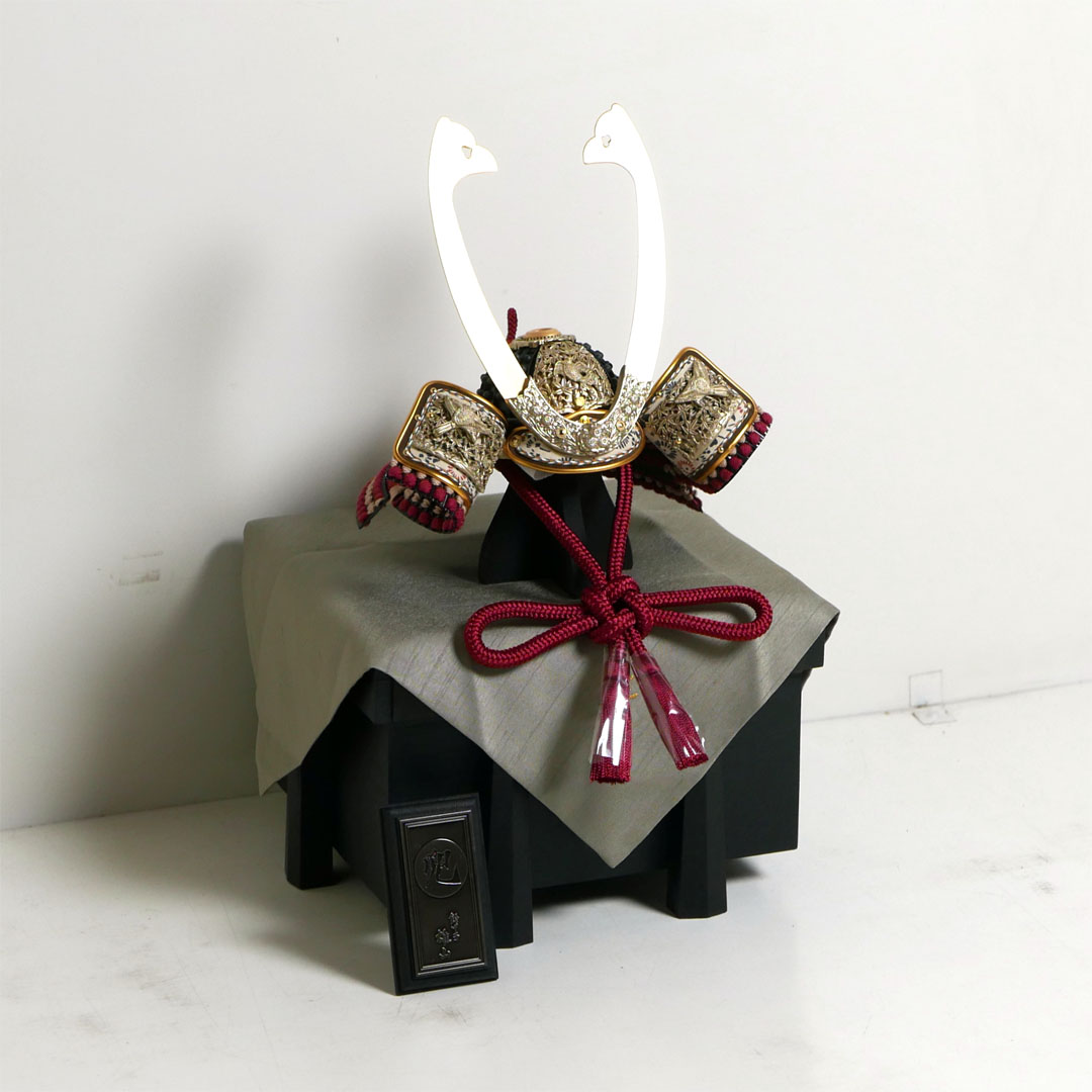 無双雀 1/5 奉納兜 黒小札紅梅威