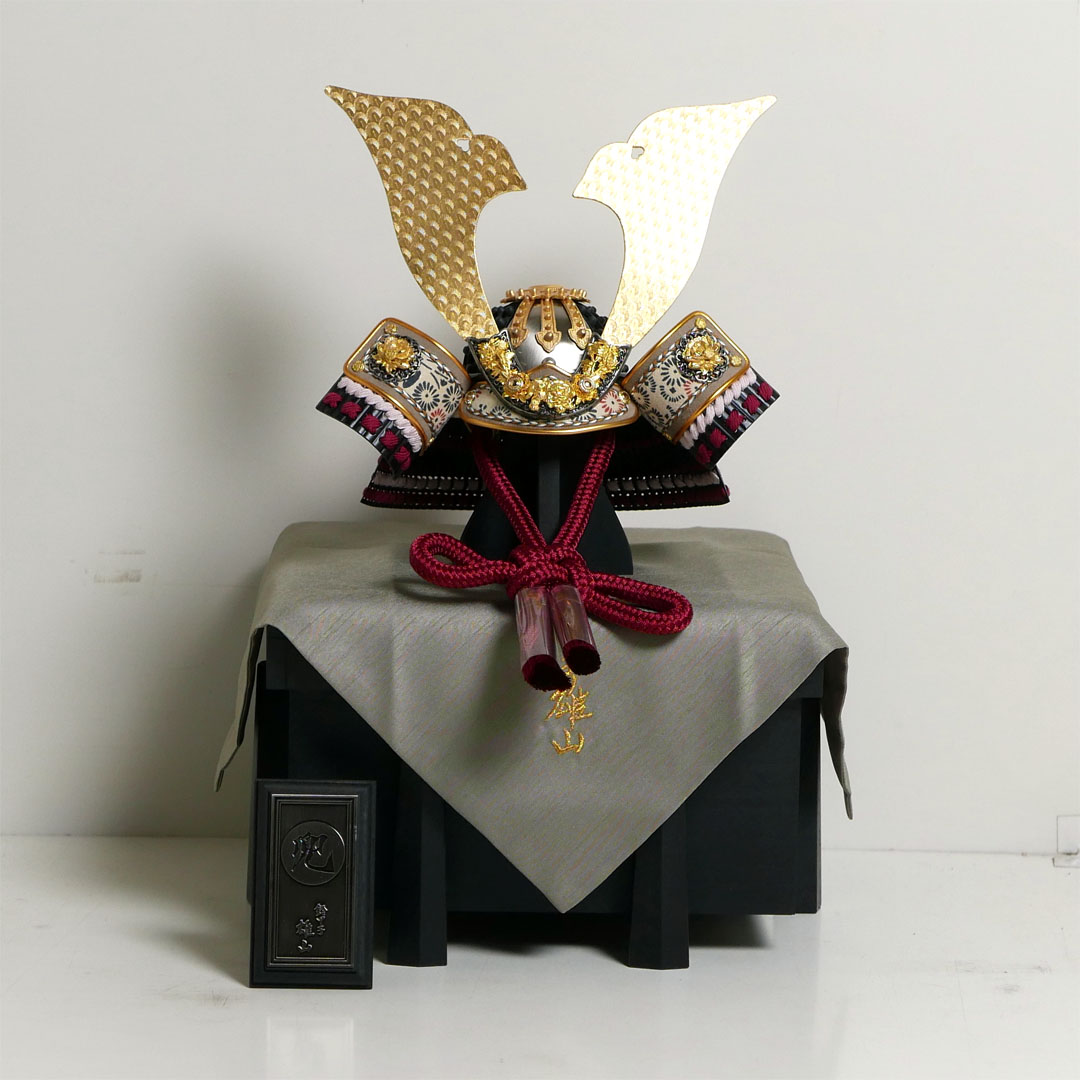 超絶技巧金物 天賦の兜 7号 夢牡丹 黒小札紅梅糸威