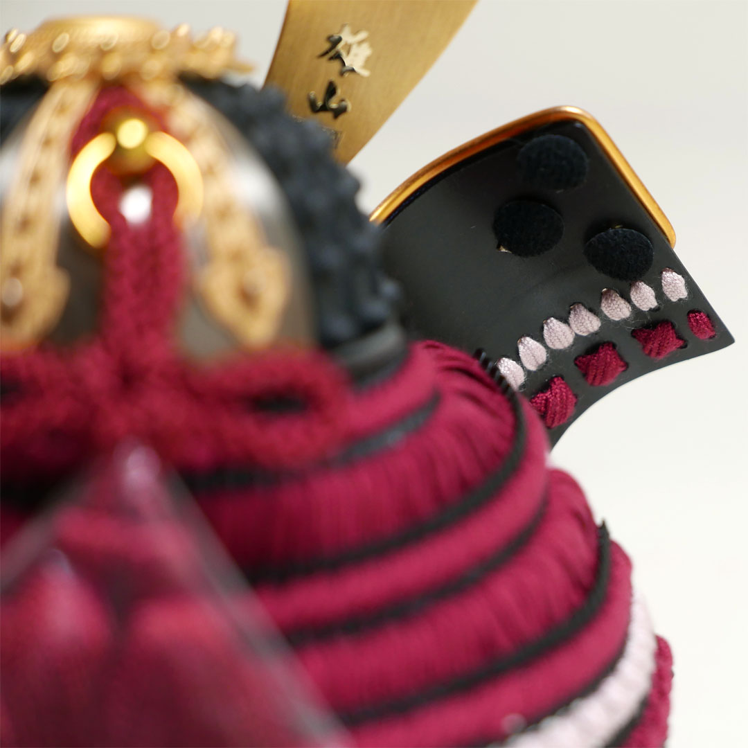 超絶技巧金物 天賦の兜 7号 夢牡丹 黒小札紅梅糸威