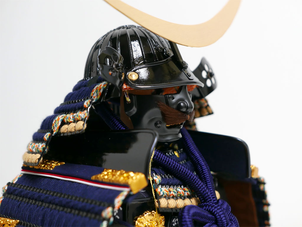 伊達政宗弦月形前立て胴丸鎧7号