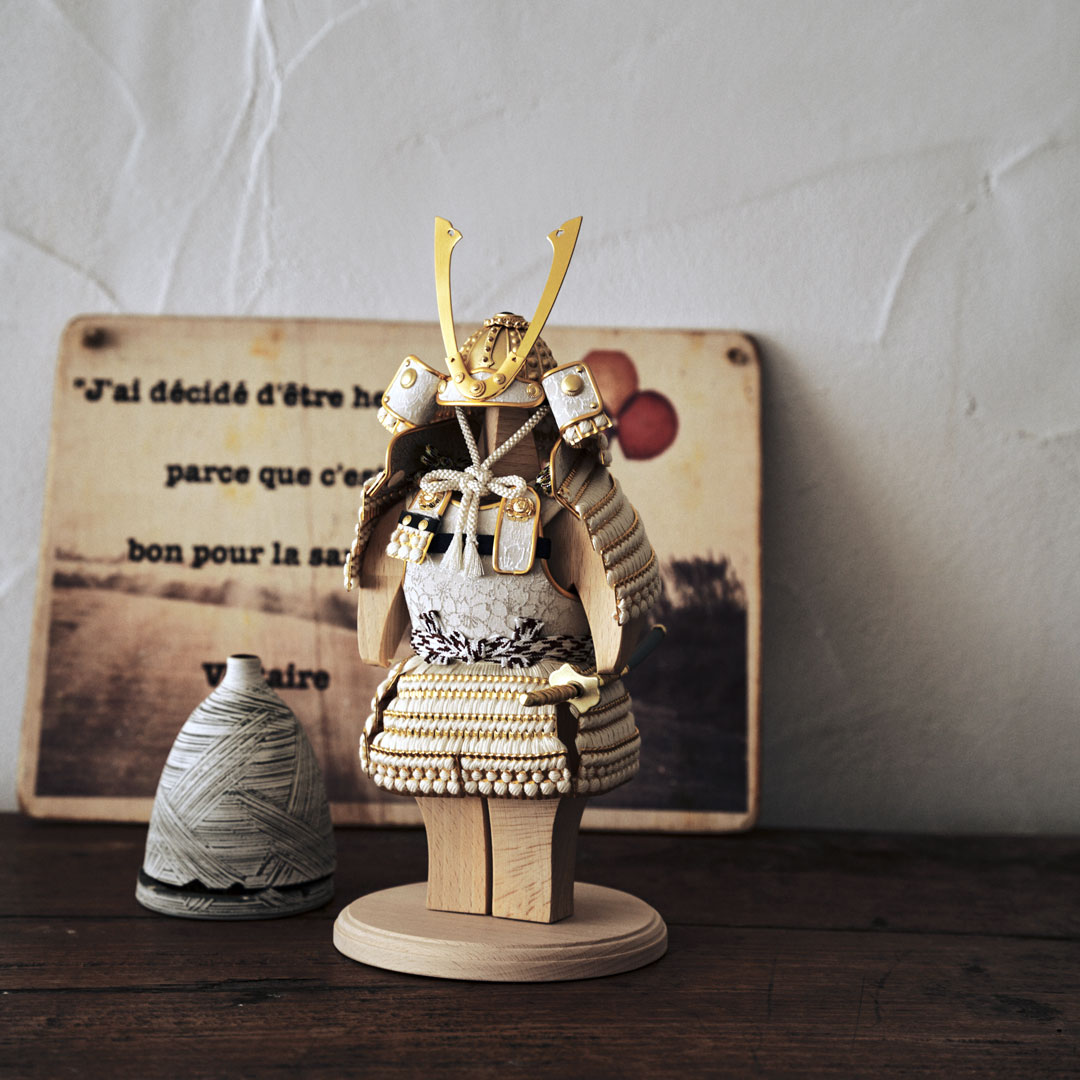 タンゴ侍 白之新 木製の五月人形 鎧着 雄山作
