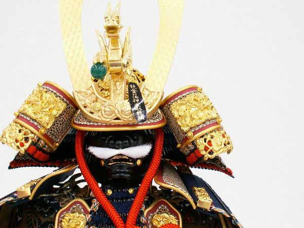 黒小札紺糸威し矧ぎ合わせ鉢大鎧8号二曲手漉き和紙飾りの五月人形