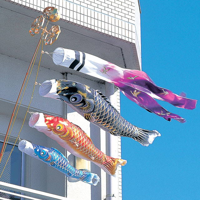 新作多数 キング印 鯉のぼり 玄関 ベランダ用 スタンドセット 水袋 ポールフルセット 1.5m鯉3匹隼 はやぶさ 撥水加工 日本の伝統文化 こいのぼり 