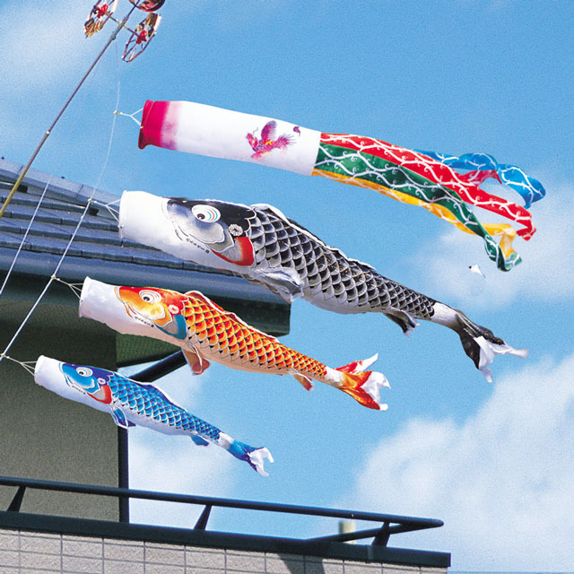 慶祝の鯉 吉兆が安い 徳永鯉のぼり ～広島市の人形問屋十二段屋